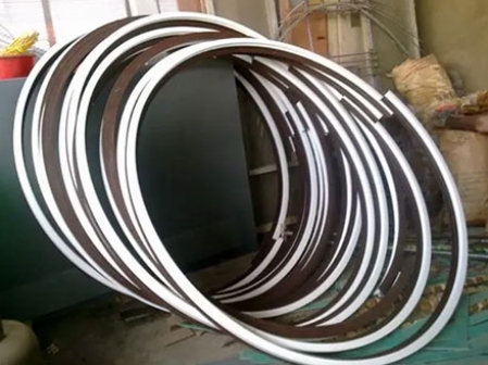 长春弯圆加工：塑形钢铁的艺术