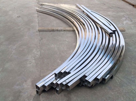 长春铝型材拉弯加工：赋予金属灵动之美